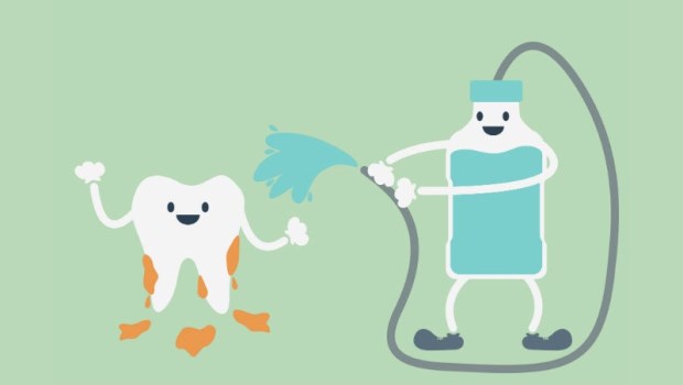 比漱口水更有效！40年經驗牙醫師：每天用●●●水，漱口10秒鐘，就能殺死蛀牙菌
