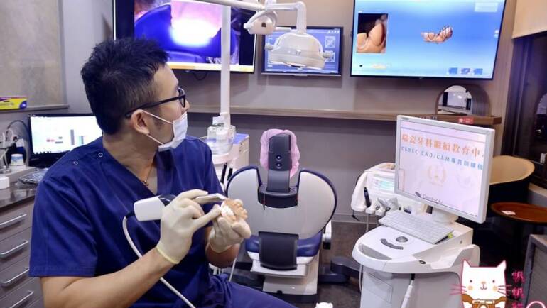 【台北牙醫診所推薦】悅庭數位牙科 高科技3D技術 快速完成 全瓷冠 瓷牙貼片 導引式植牙 微笑曲線