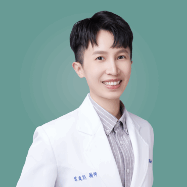 052025_悅庭官方形象照_葉庭筠醫師＿方形.png